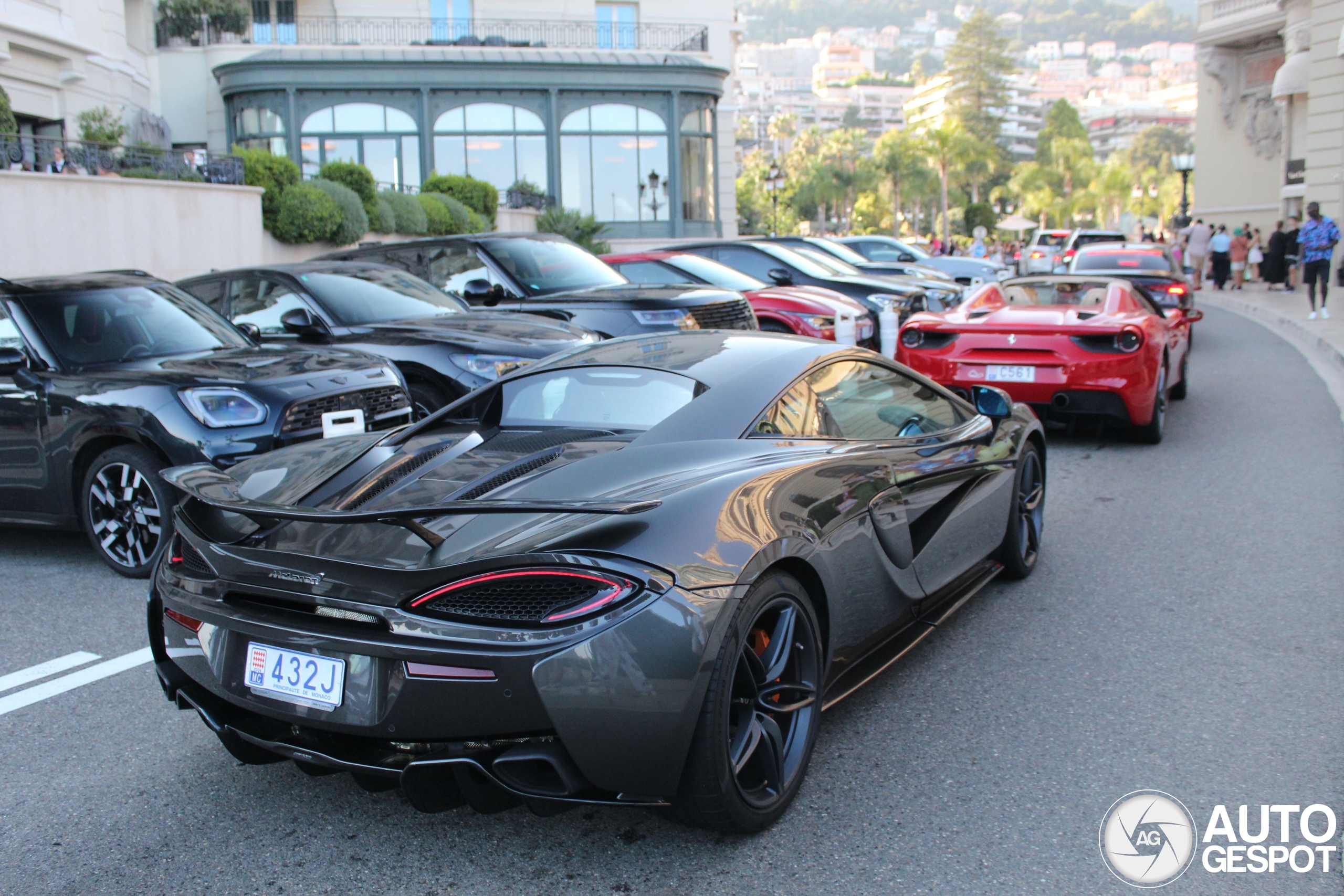 McLaren 570S