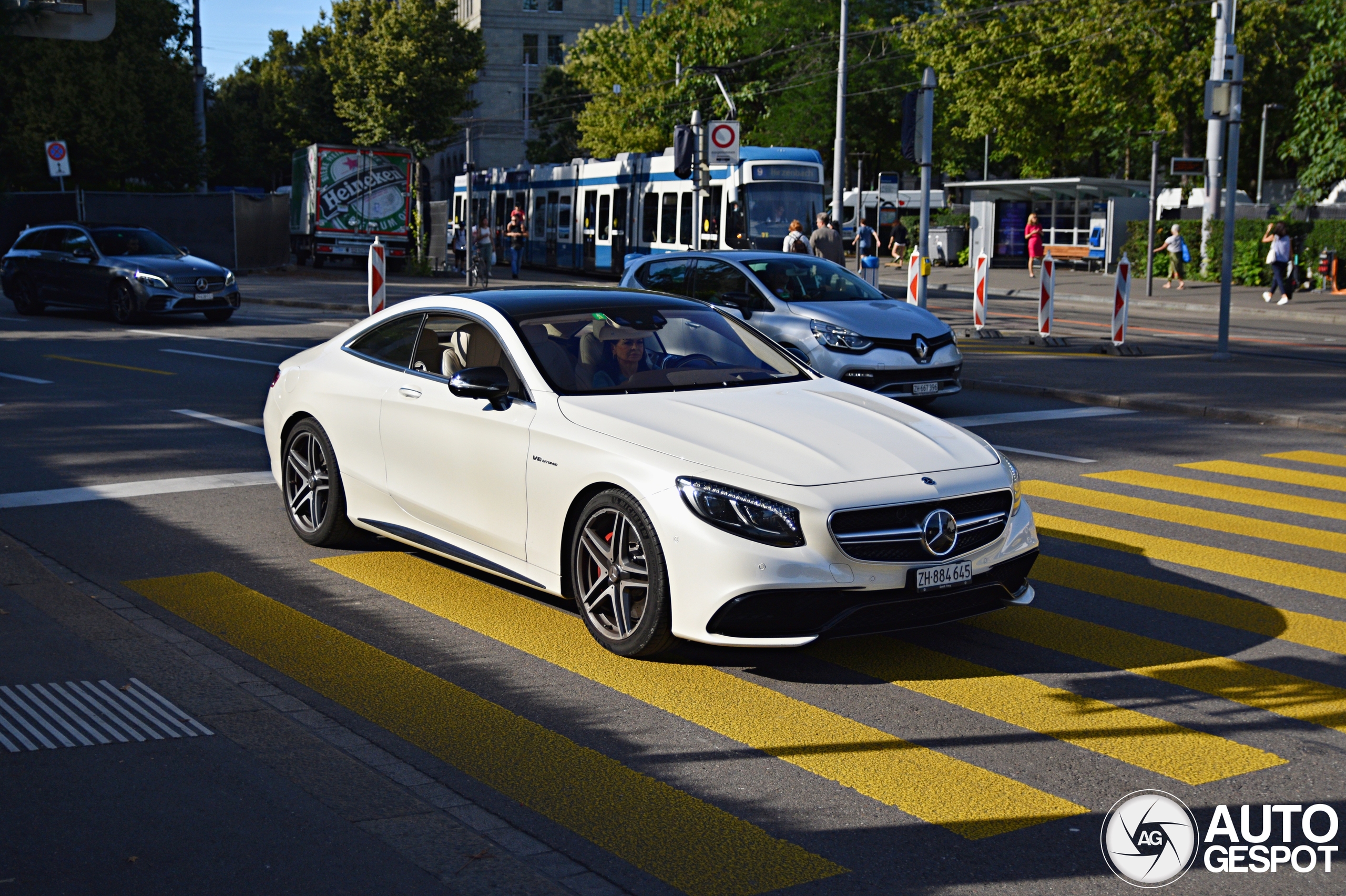 Mercedes-AMG S 63 Coupé C217