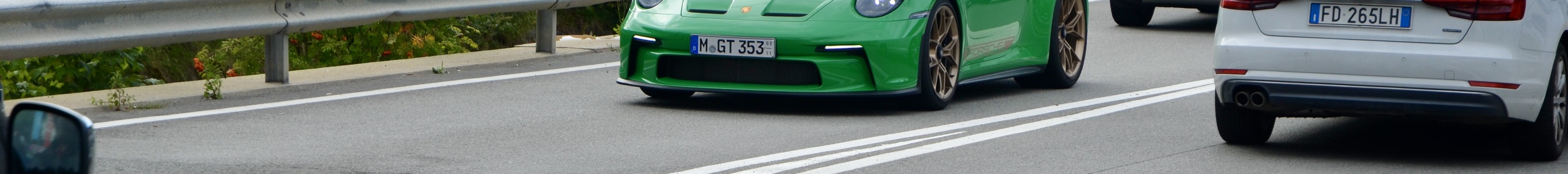 Porsche 992 GT3 Touring