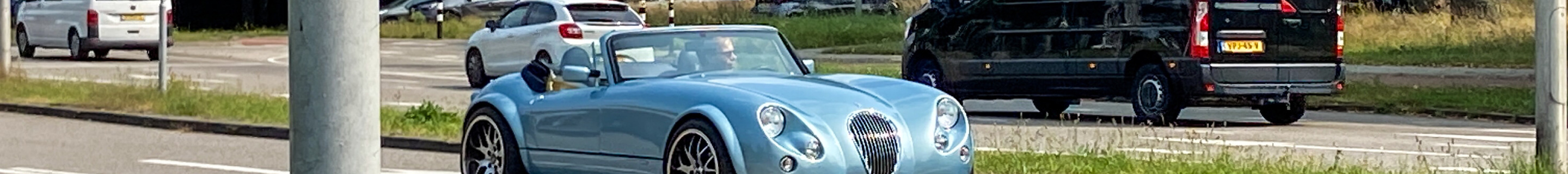 Wiesmann Roadster MF3