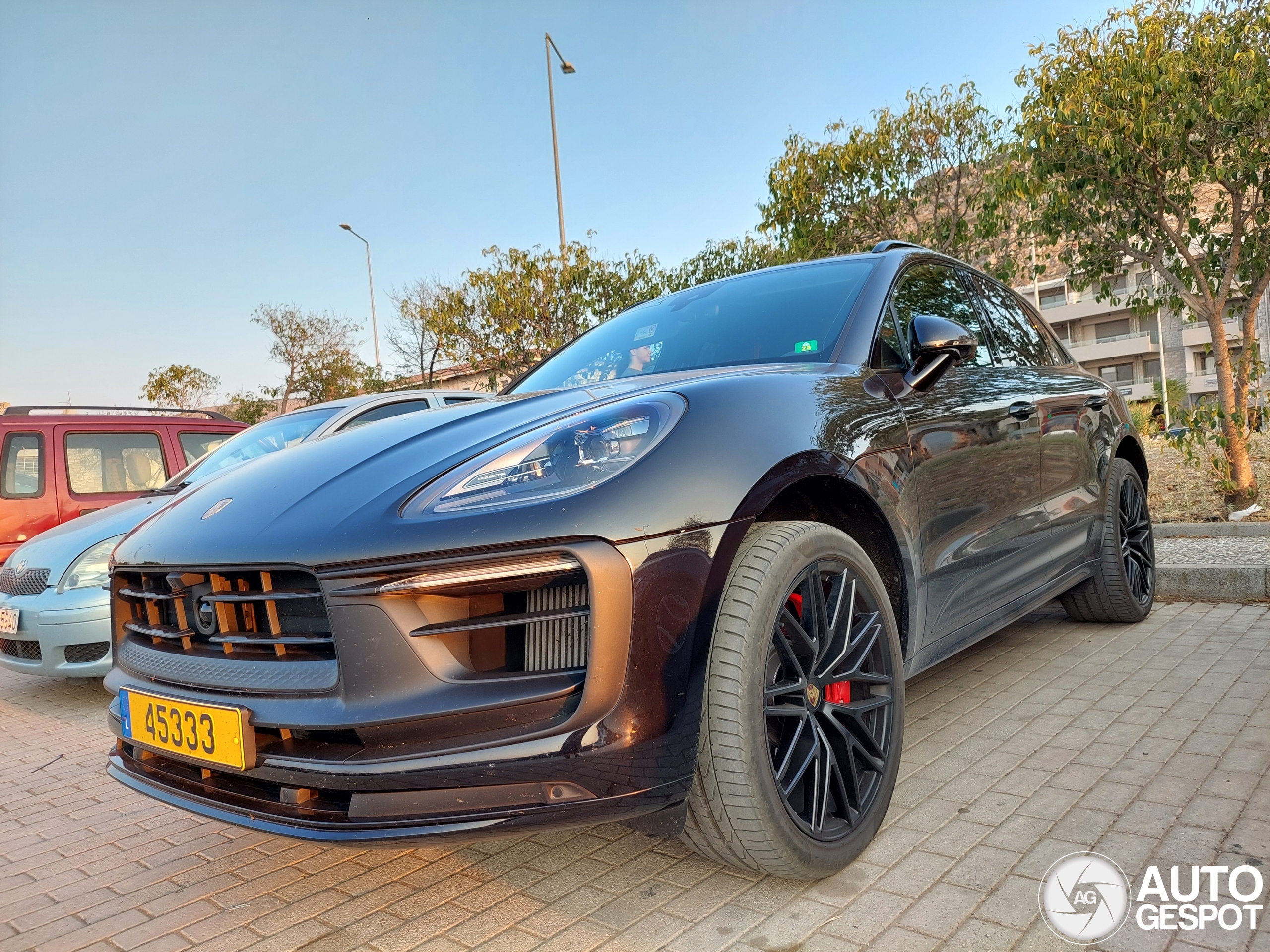 Porsche 95B Macan GTS MkIII