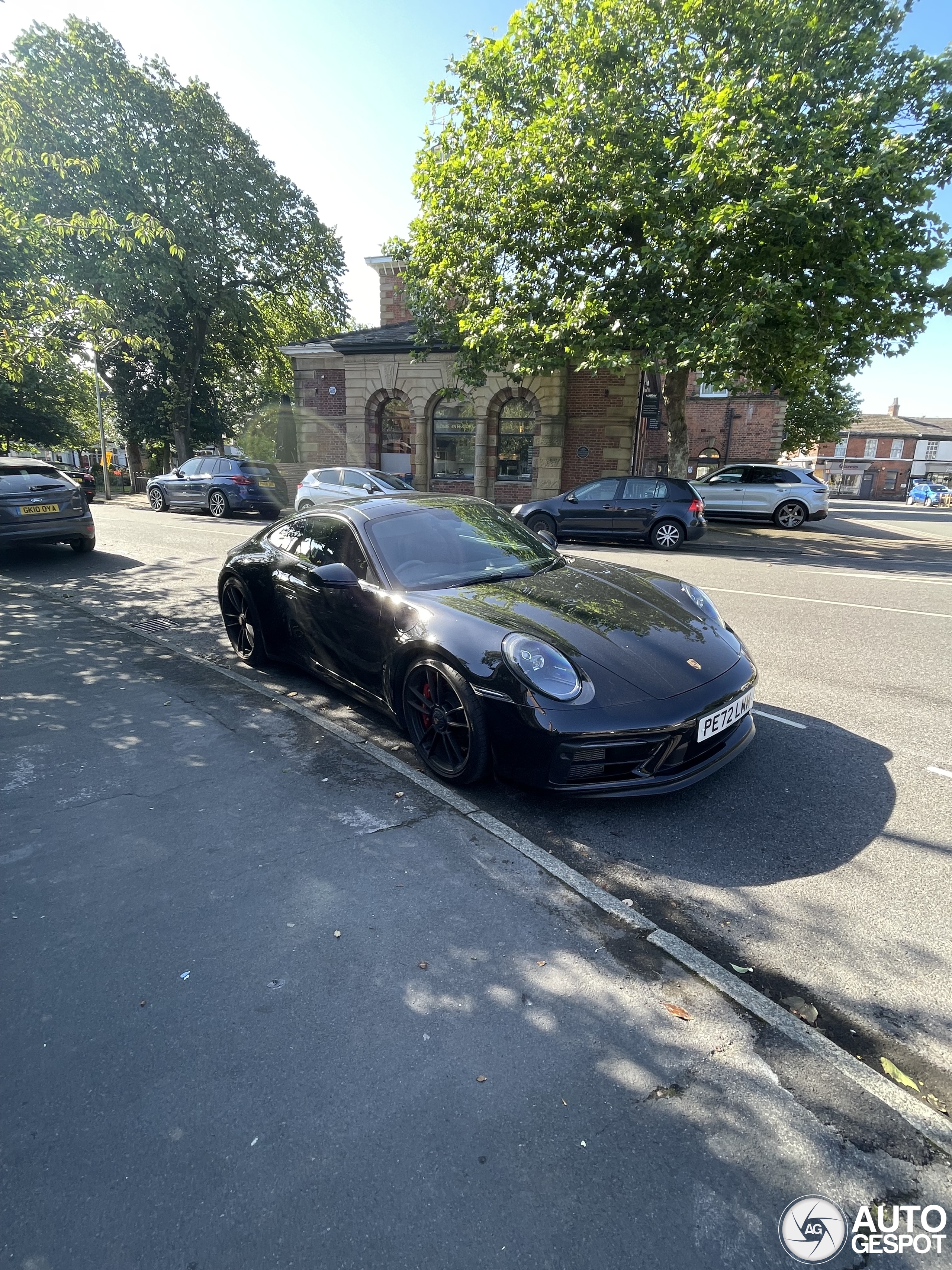 Porsche 992 Carrera 4 GTS