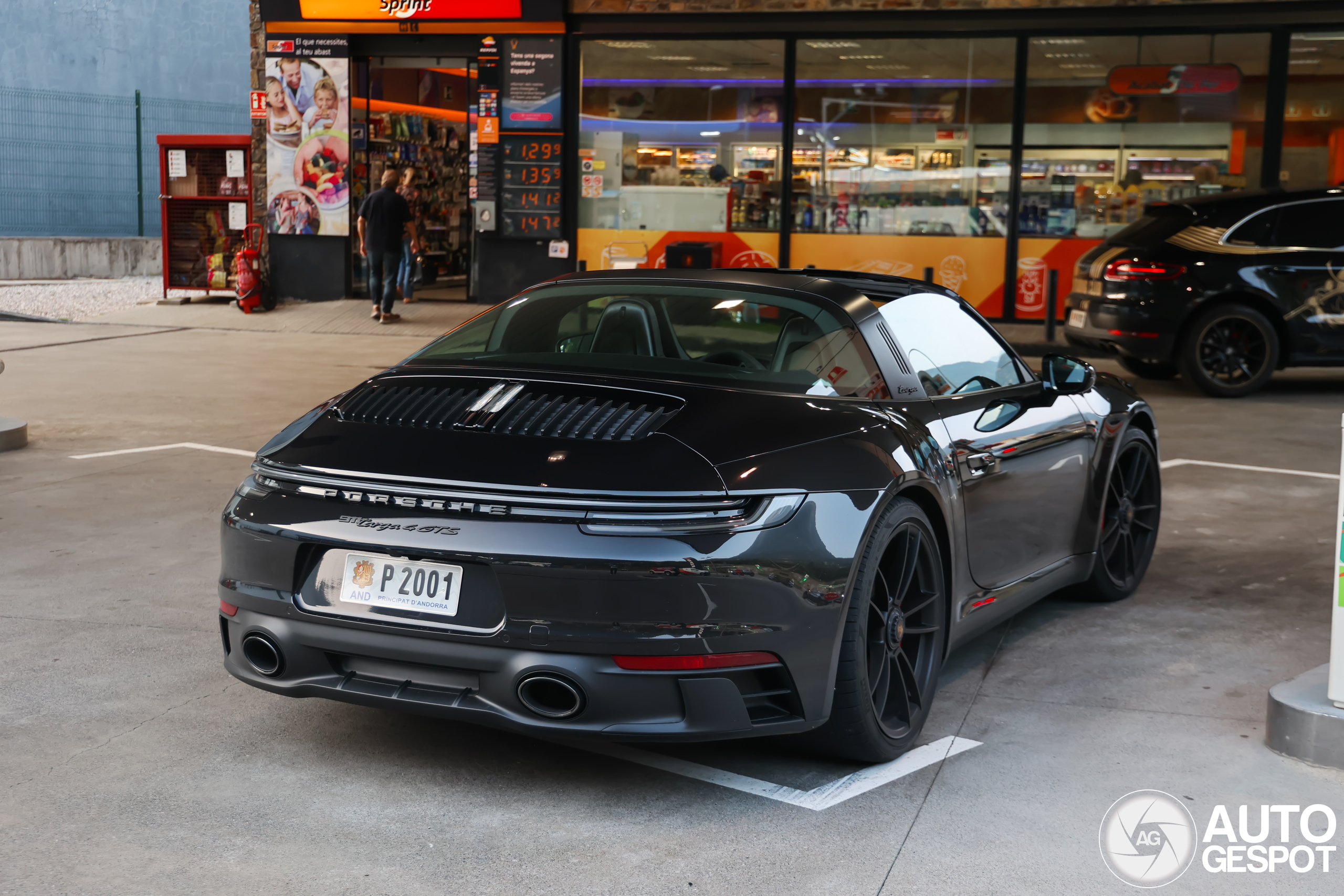 Porsche 992 Targa 4 GTS