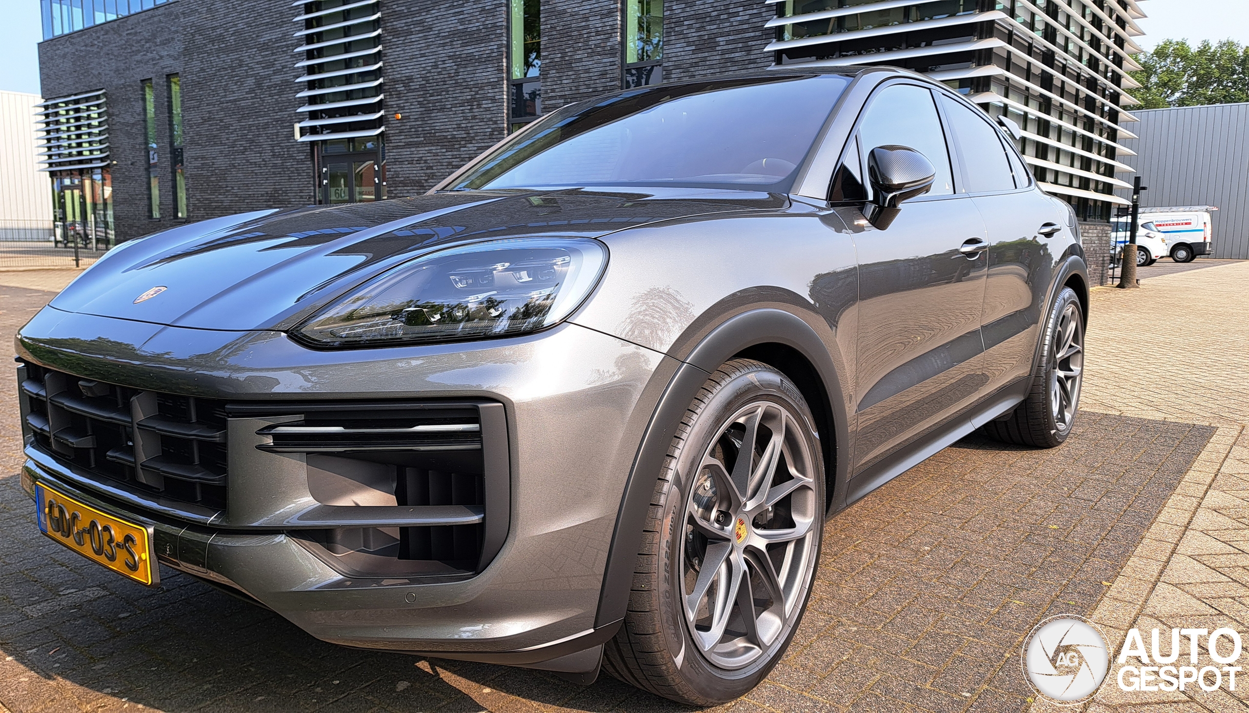 Porsche Cayenne Coupé Turbo E-Hybrid