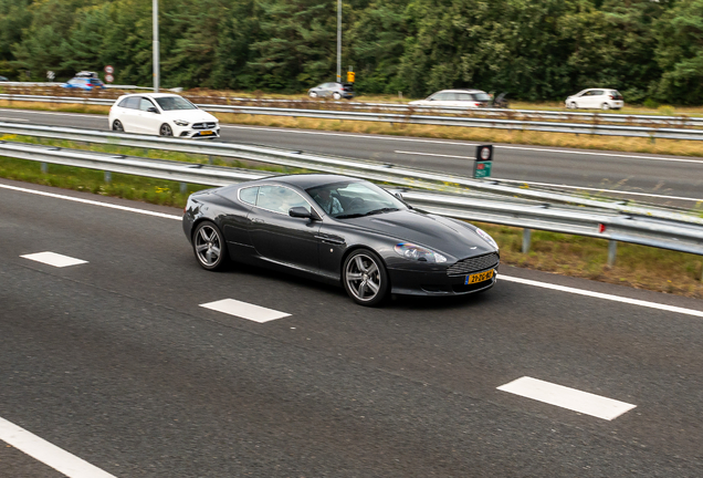 Aston Martin DB9