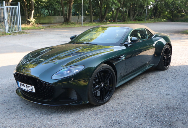 Aston Martin DBS Superleggera Volante