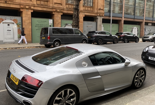 Audi R8 V10