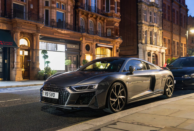 Audi R8 V10 Plus 2015