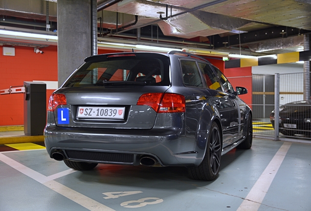 Audi RS4 Avant B7