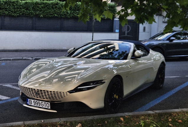 Ferrari Roma Spider