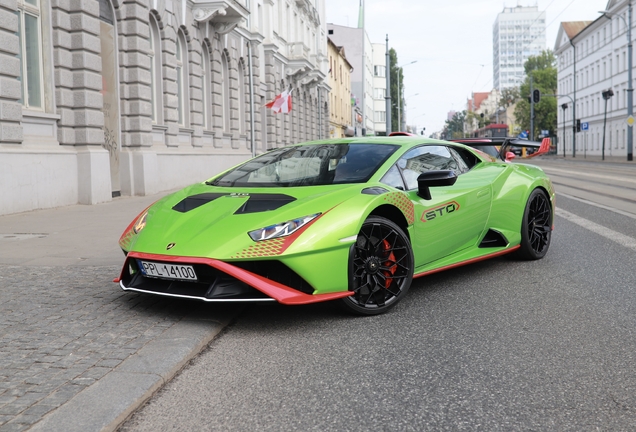 Lamborghini Huracán LP640-2 STO