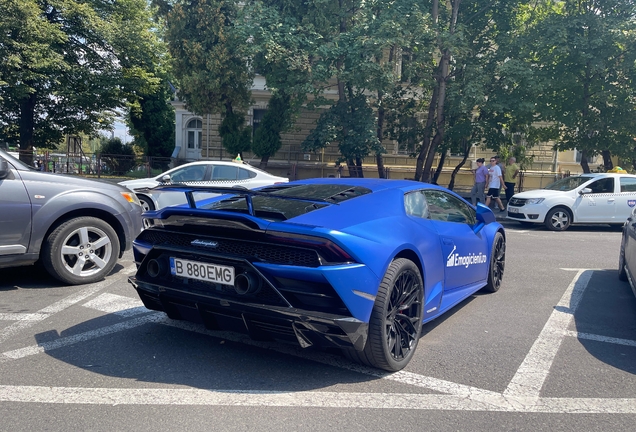 Lamborghini Huracán LP640-4 EVO