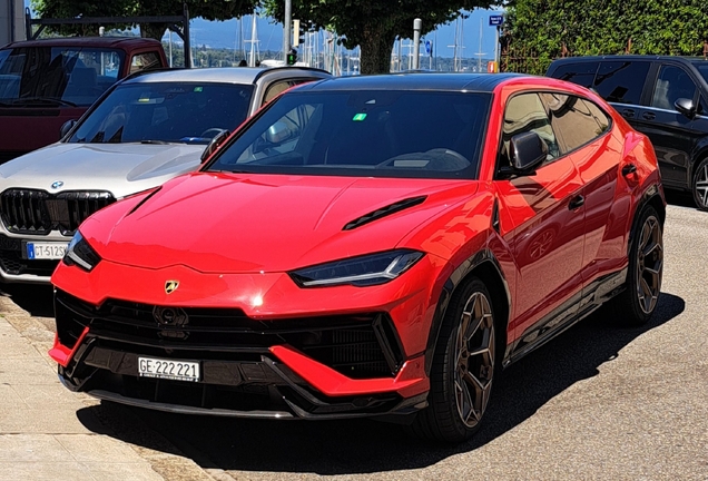 Lamborghini Urus Performante