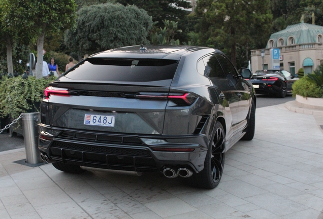 Lamborghini Urus S