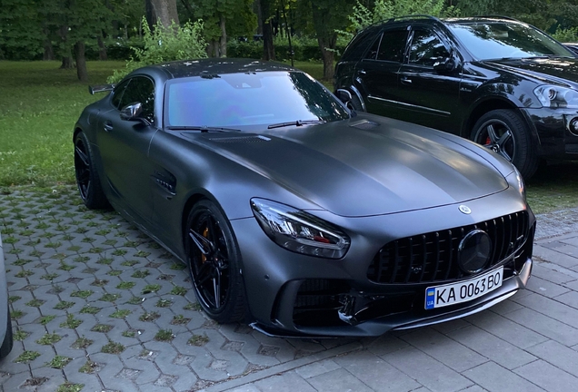 Mercedes-AMG GT R C190 2019