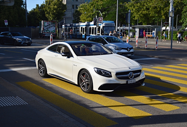 Mercedes-AMG S 63 Coupé C217