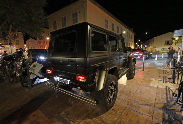 Mercedes-Benz G 500 4X4²