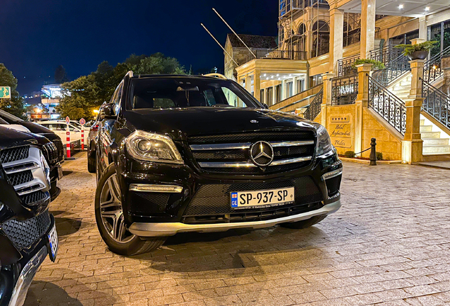 Mercedes-Benz GL 63 AMG X166