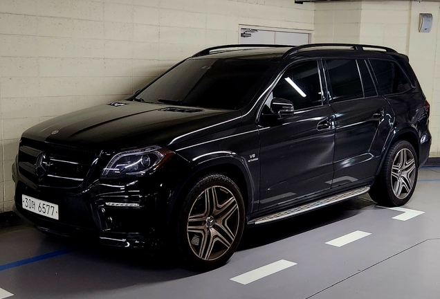 Mercedes-Benz GL 63 AMG X166