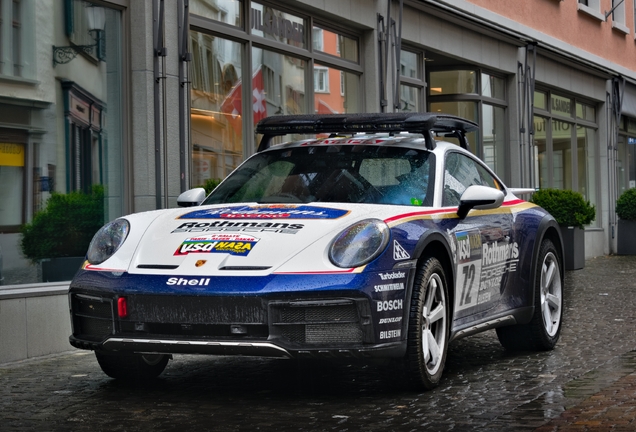 Porsche 992 Dakar