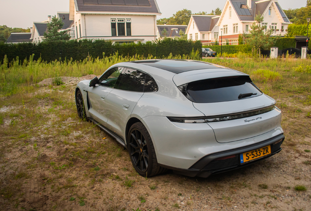 Porsche Taycan GTS Sport Turismo