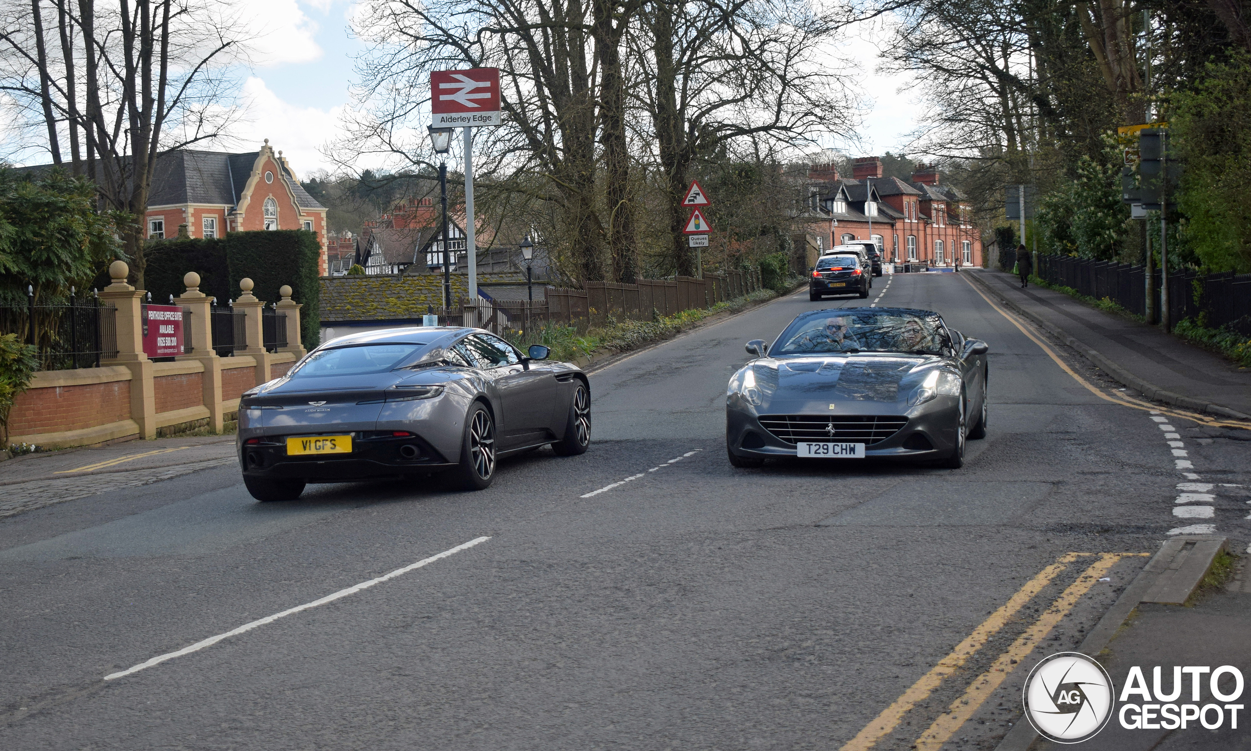 Aston Martin DB11 V8