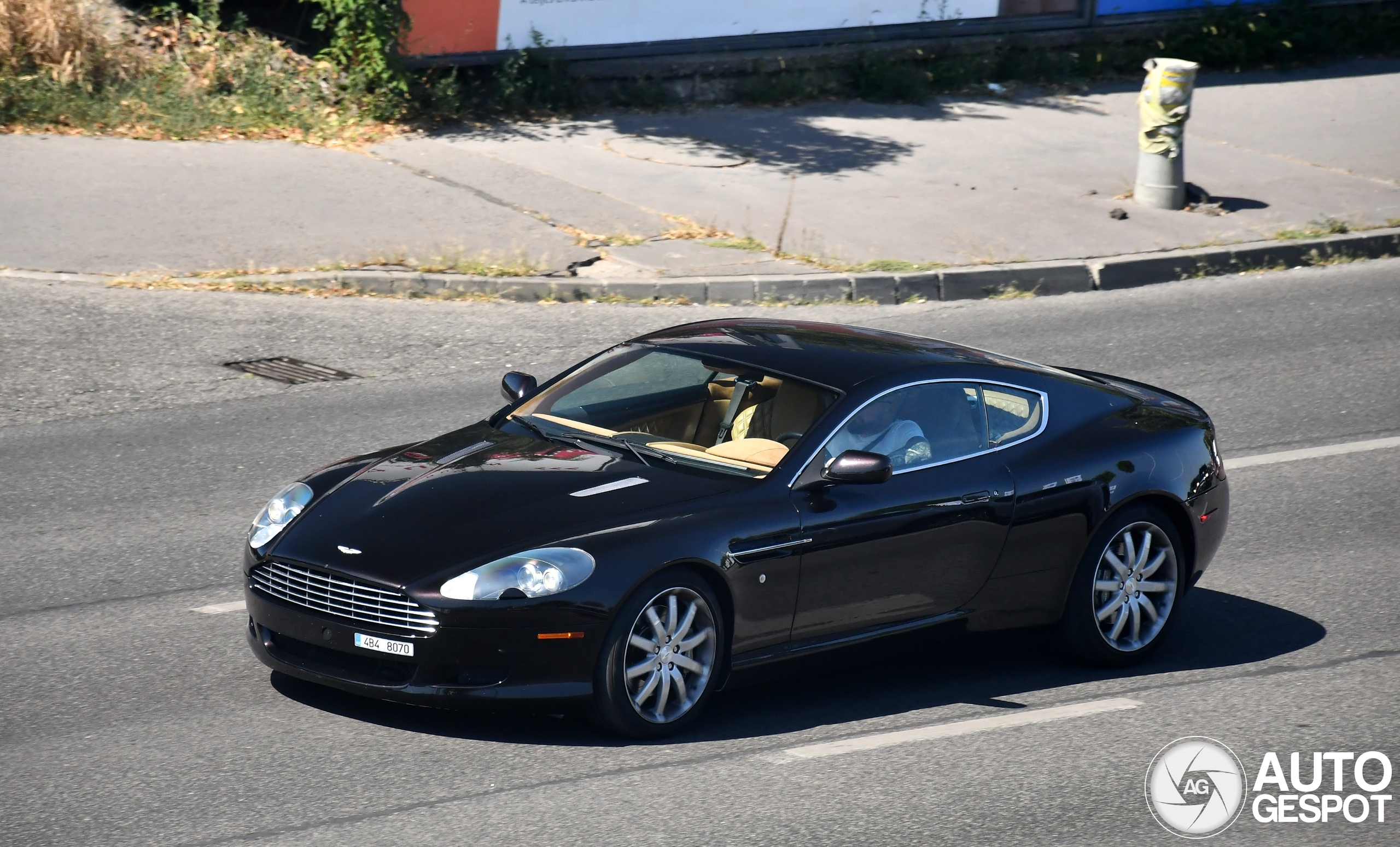 Aston Martin DB9