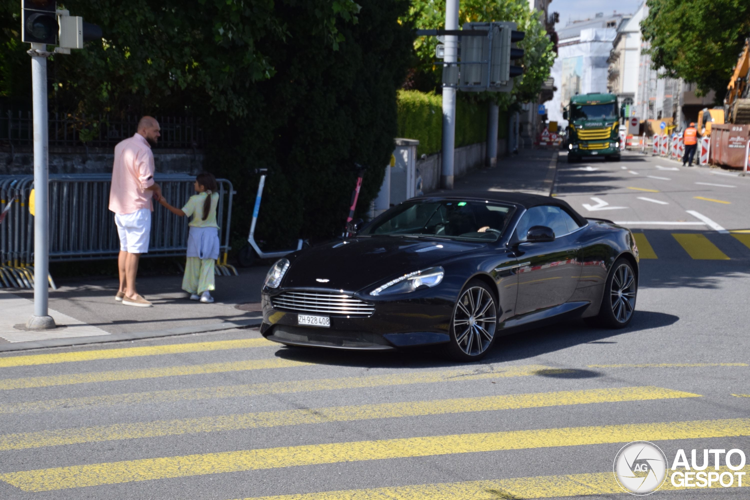 Aston Martin DB9 Volante 2013