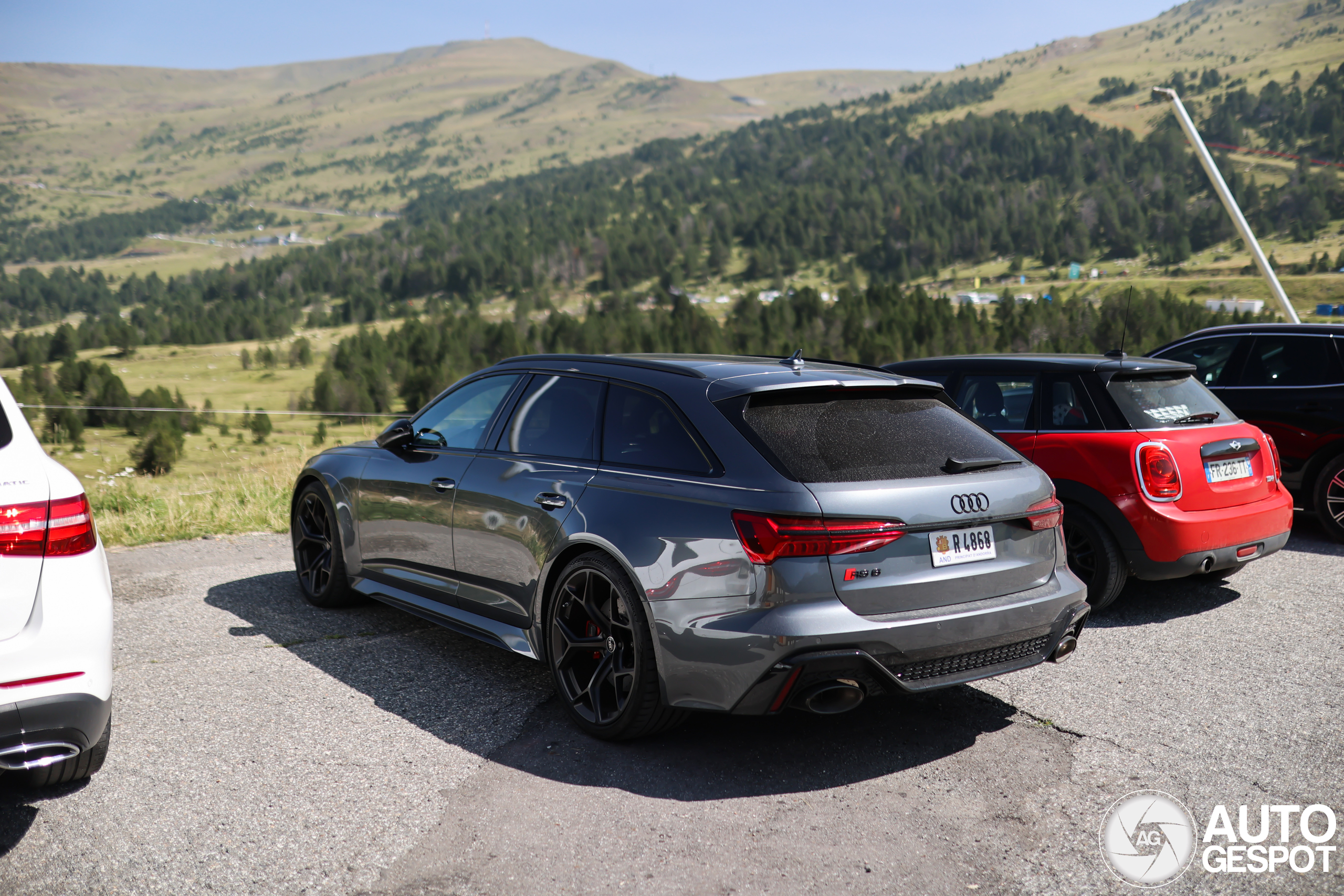 Audi RS6 Avant C8