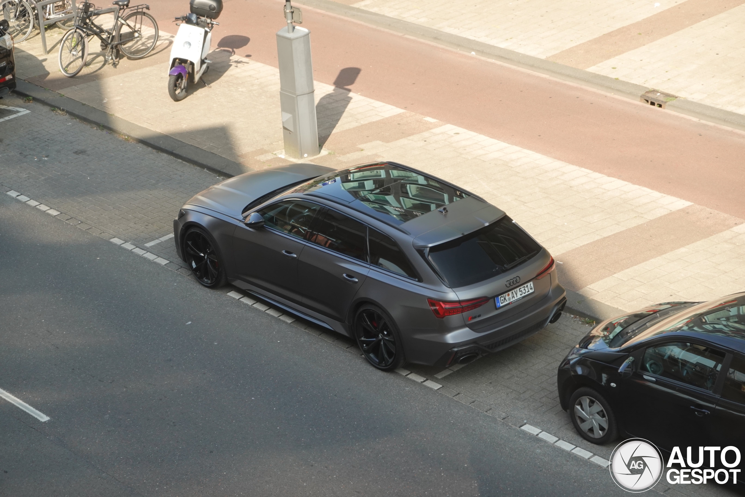 Audi RS6 Avant C8