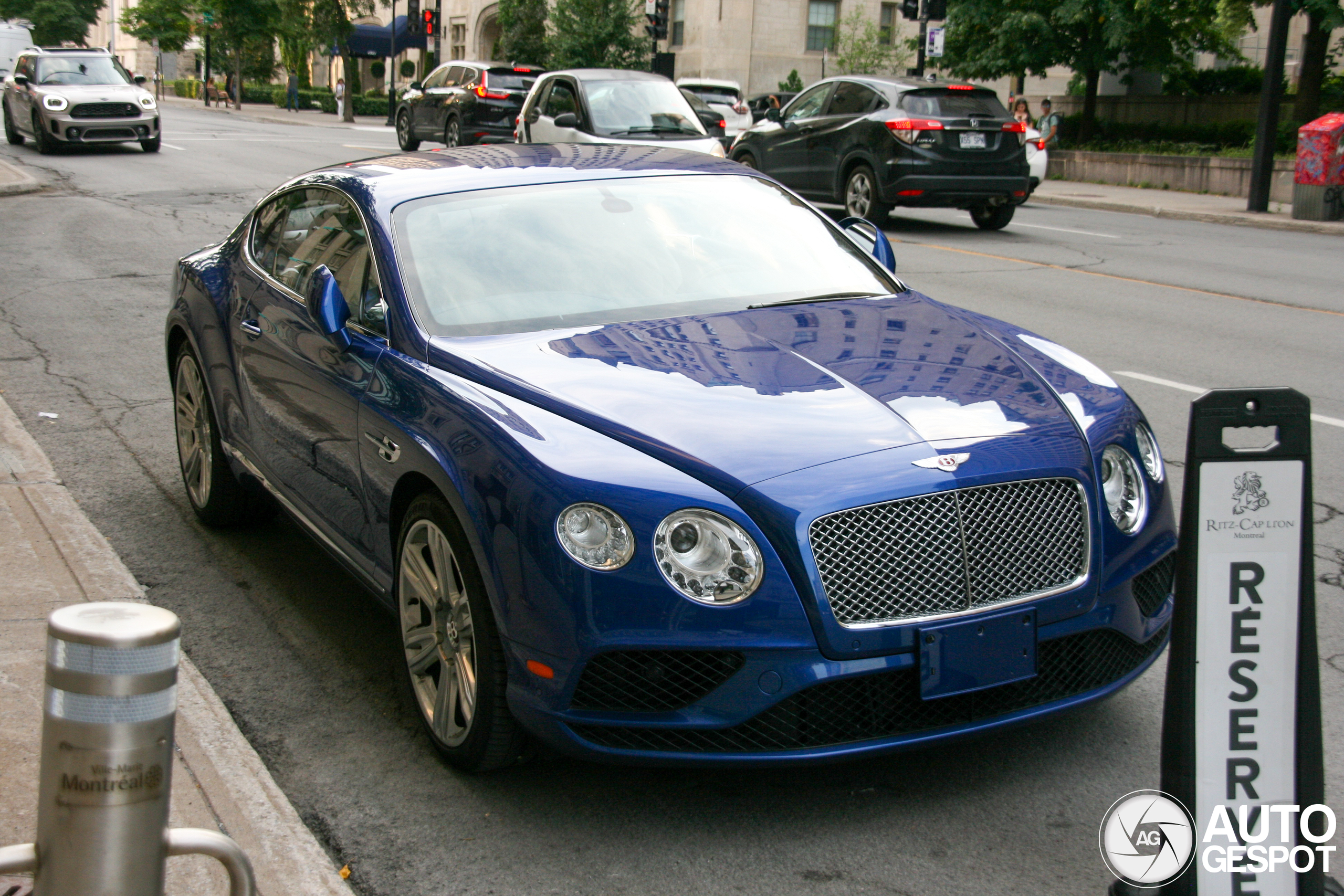 Bentley Continental GT V8