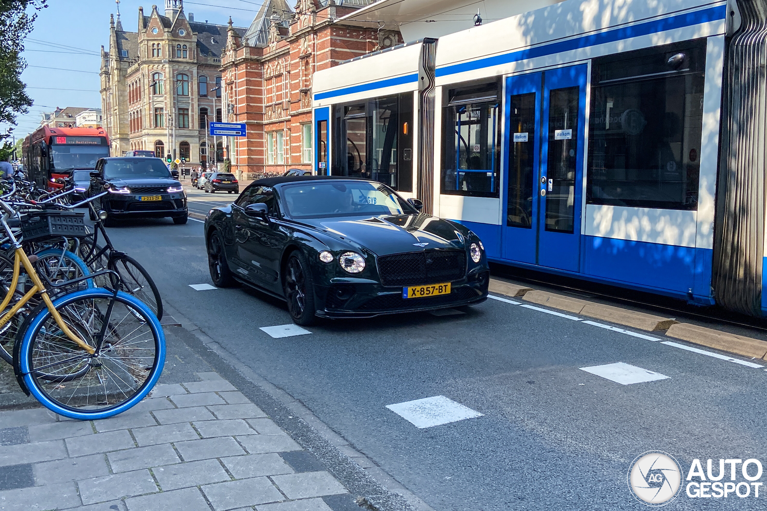 Bentley Continental GTC V8 S 2023