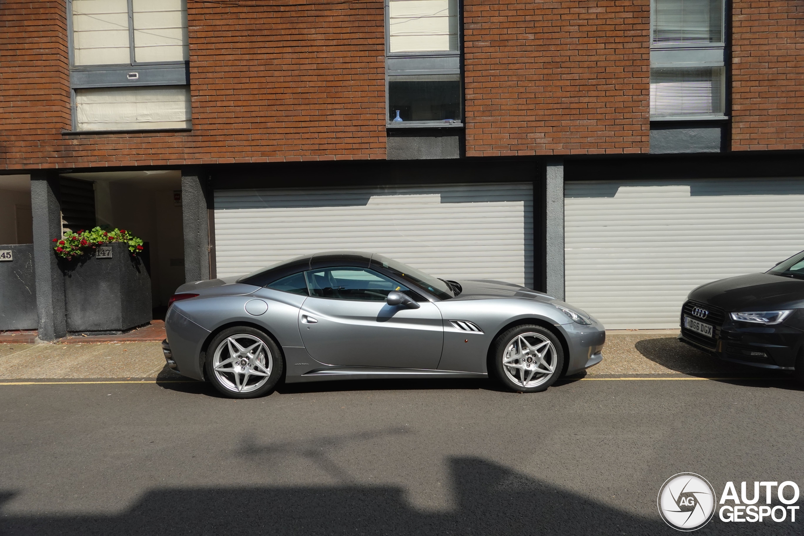 Ferrari California