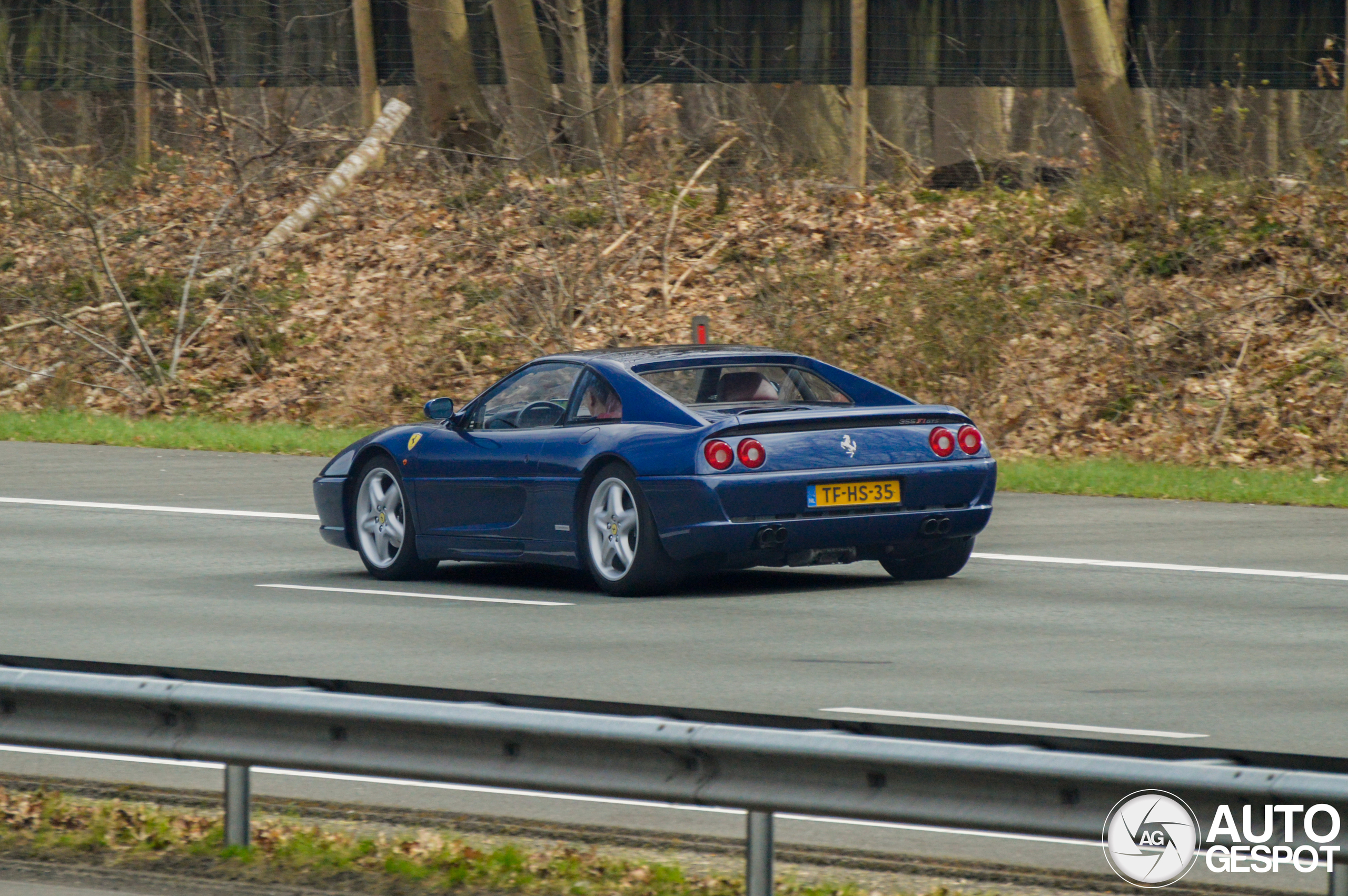 Ferrari F355 GTS