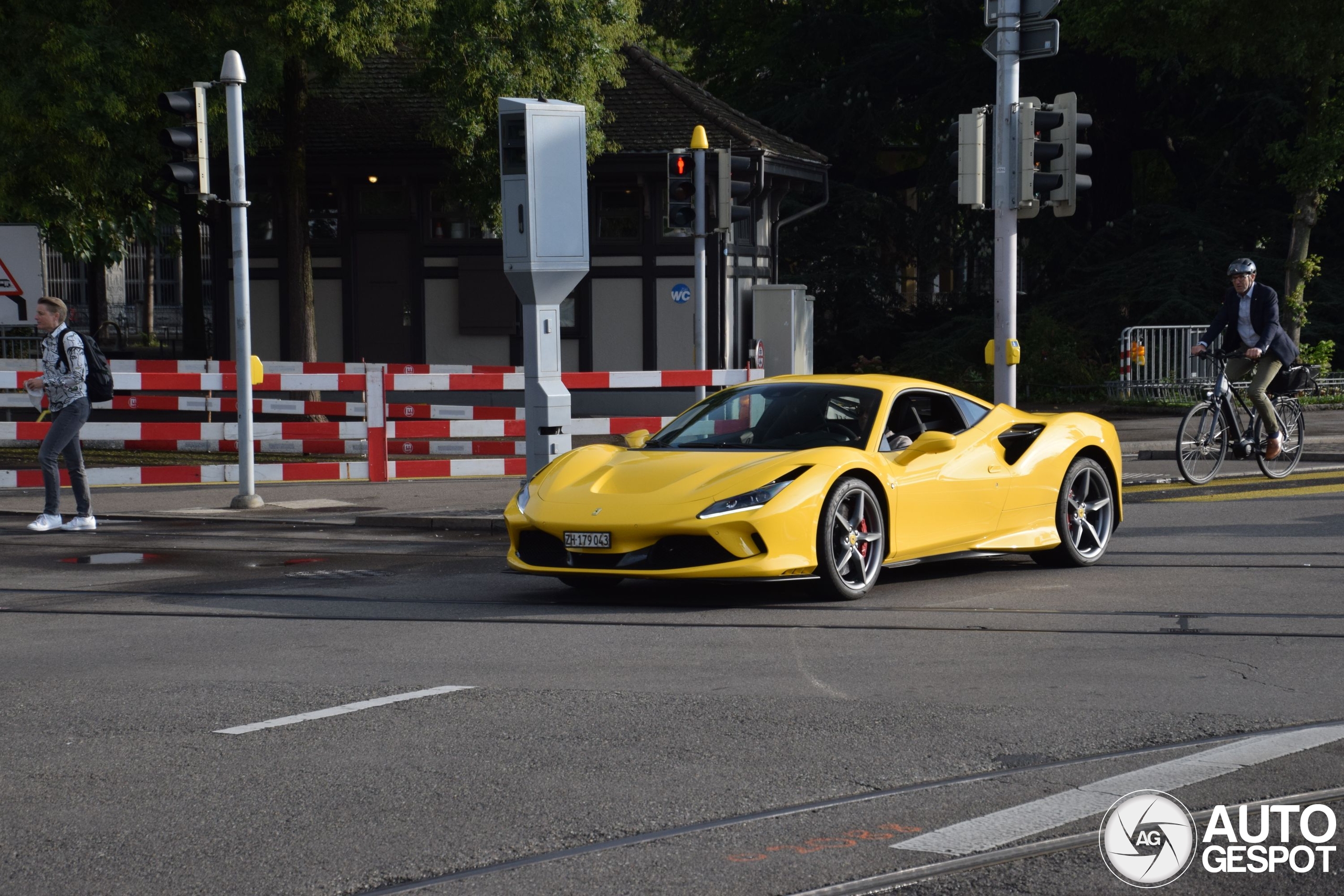 Ferrari F8 Tributo