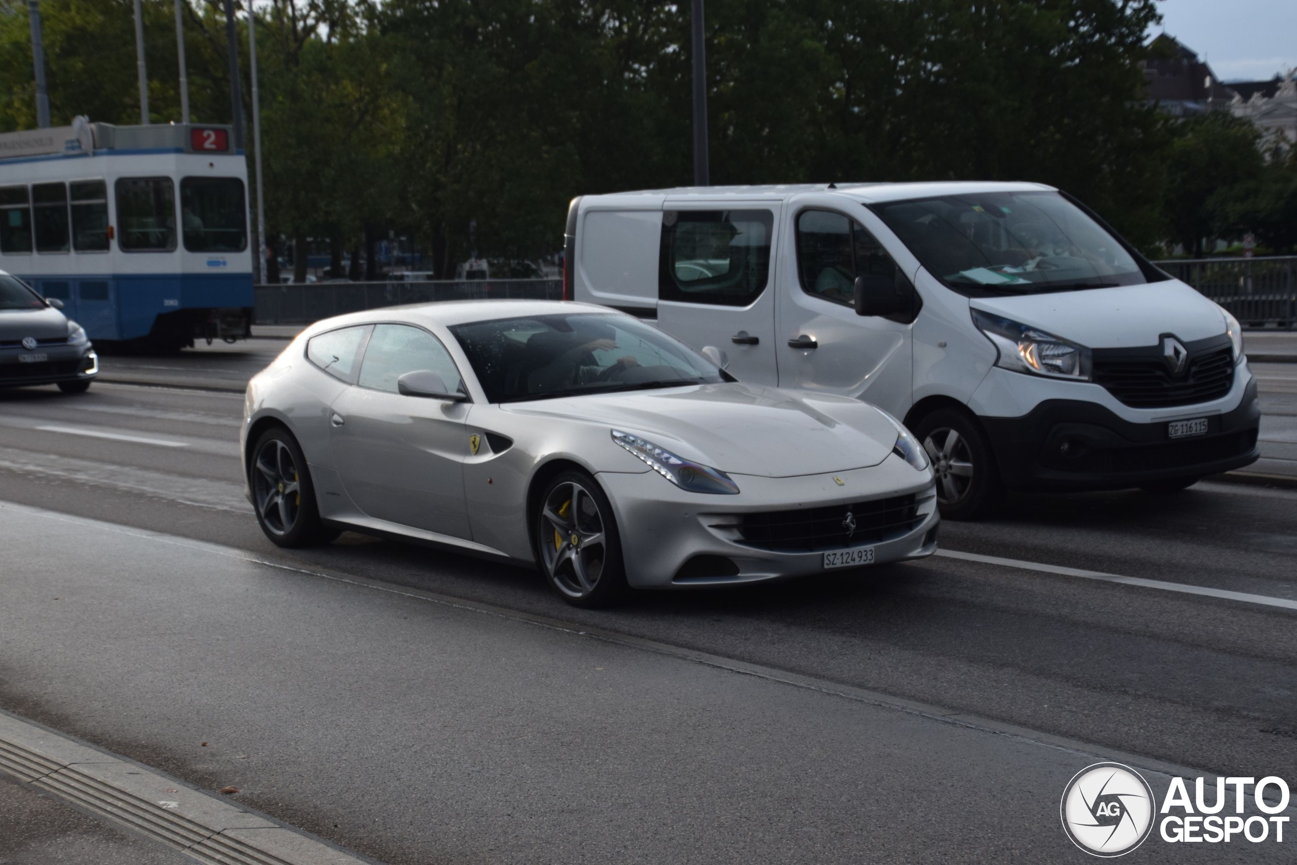 Ferrari FF