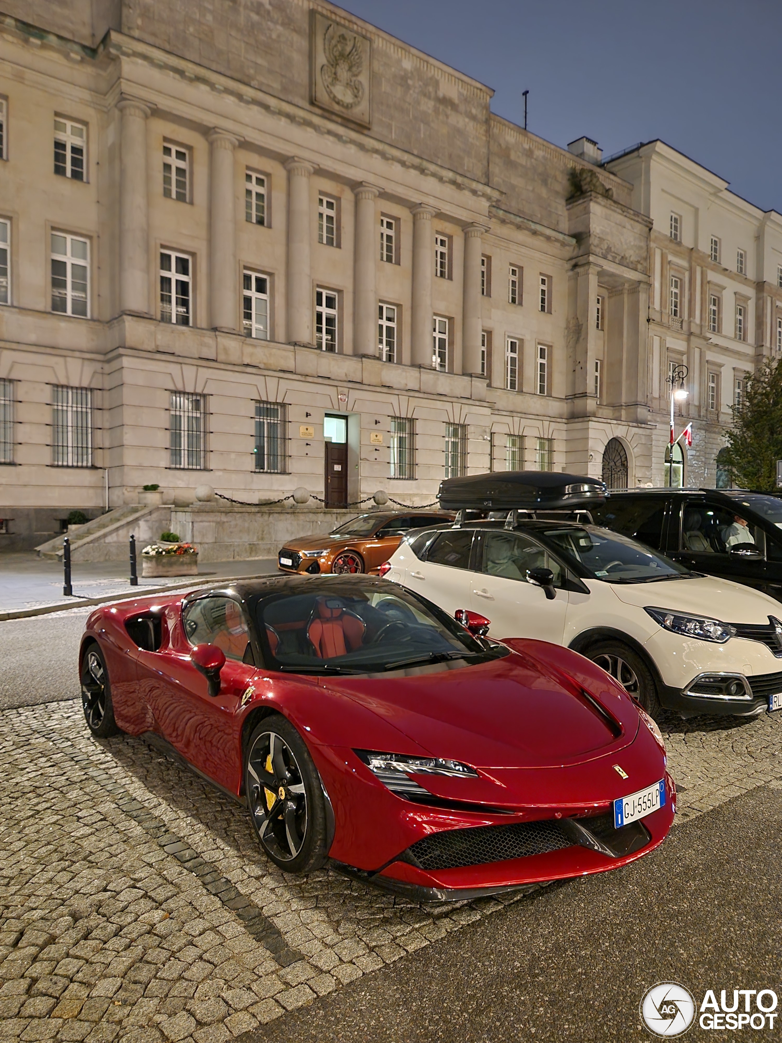 Ferrari SF90 Spider