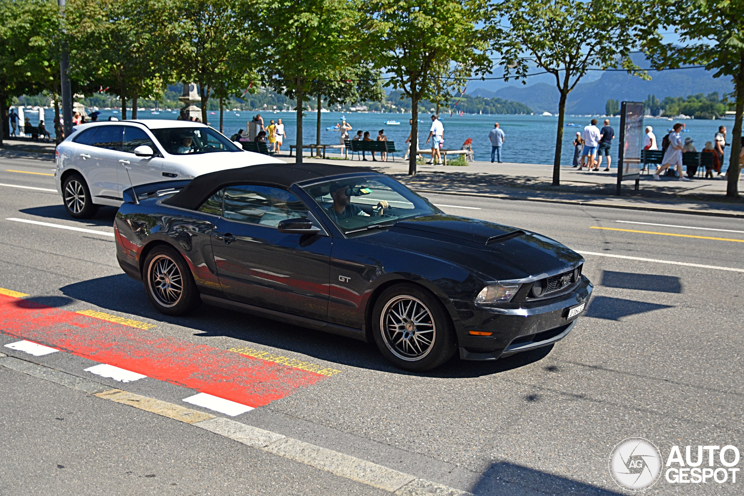 Ford Mustang GT Convertible 2010