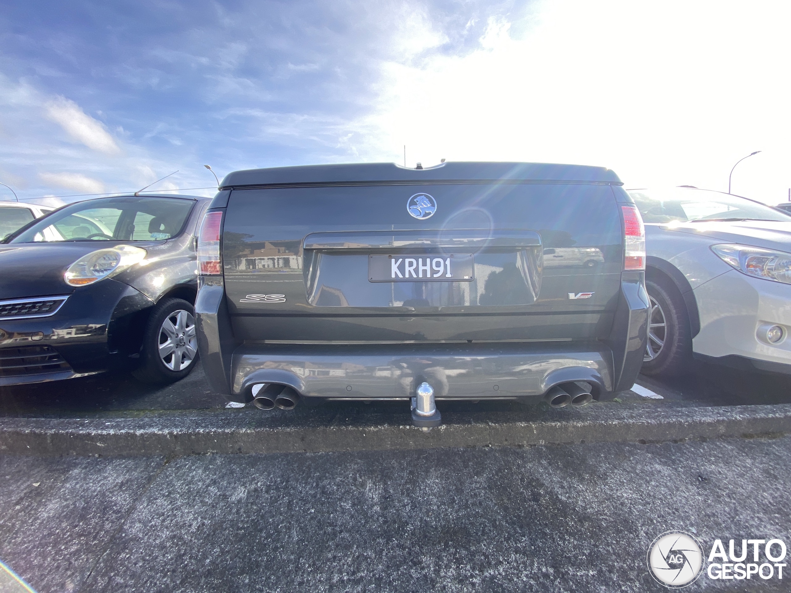 Holden VF Series II Commodore SS V Ute