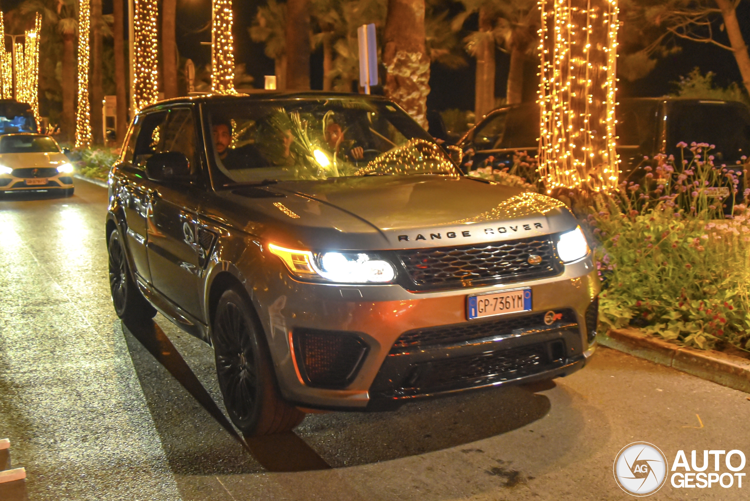 Land Rover Range Rover Sport SVR