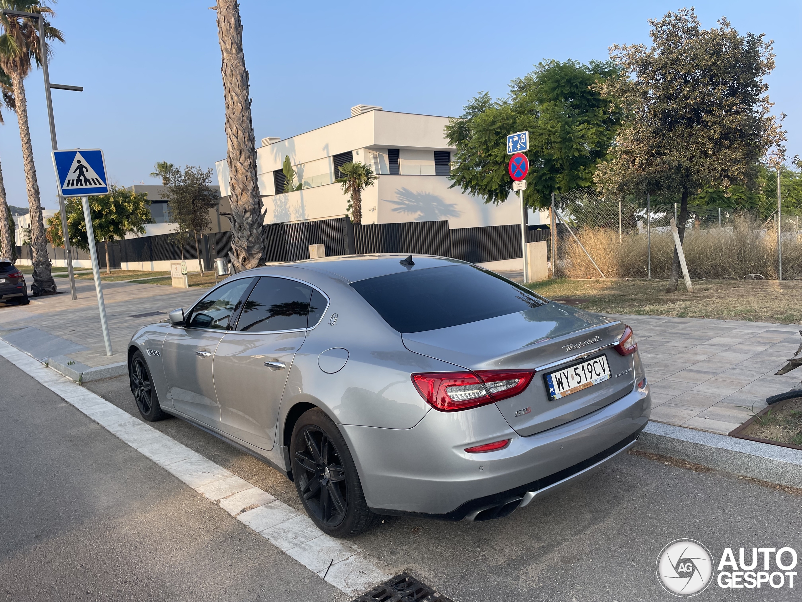 Maserati Quattroporte GTS 2013