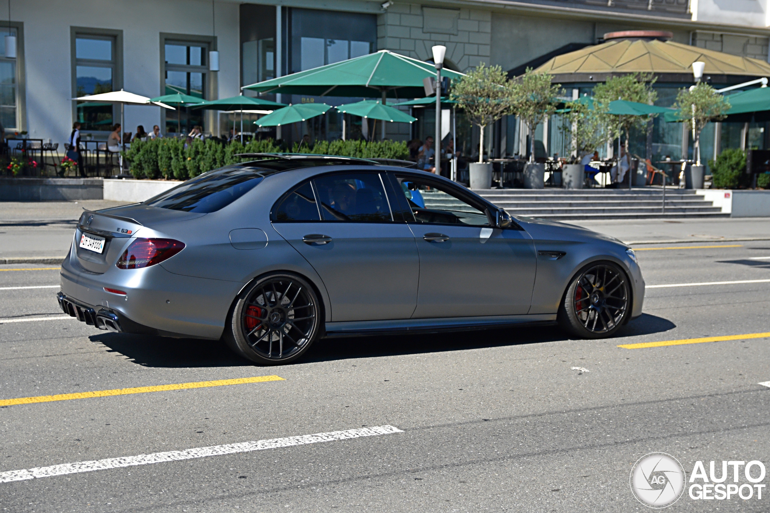 Mercedes-AMG Brabus E B40-700 W213