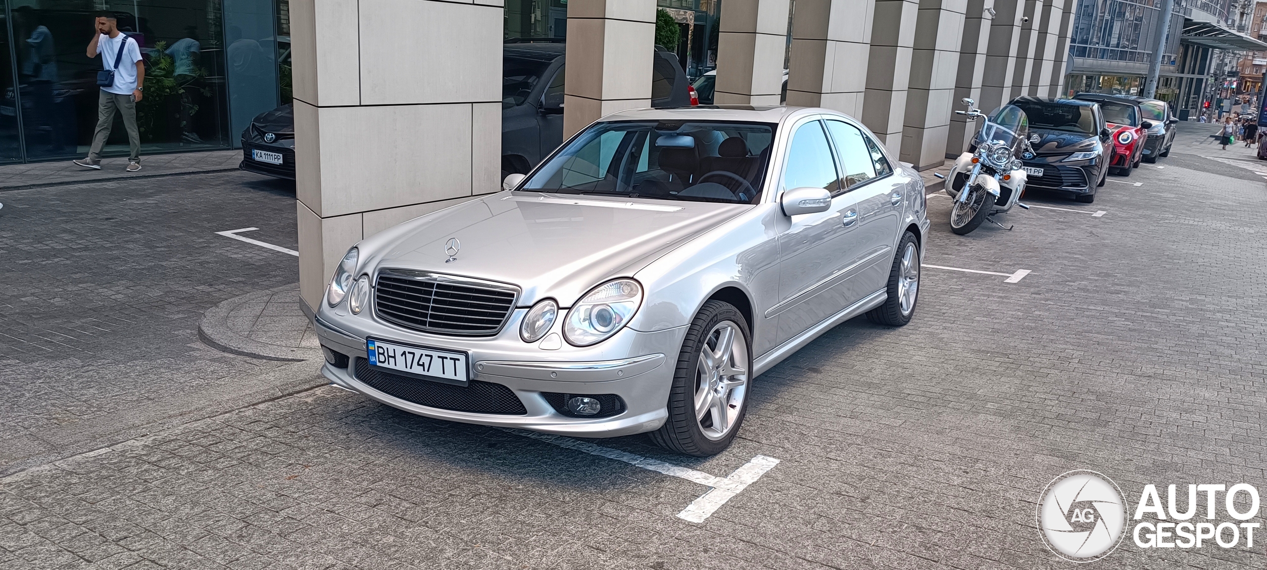 Mercedes-Benz E 55 AMG