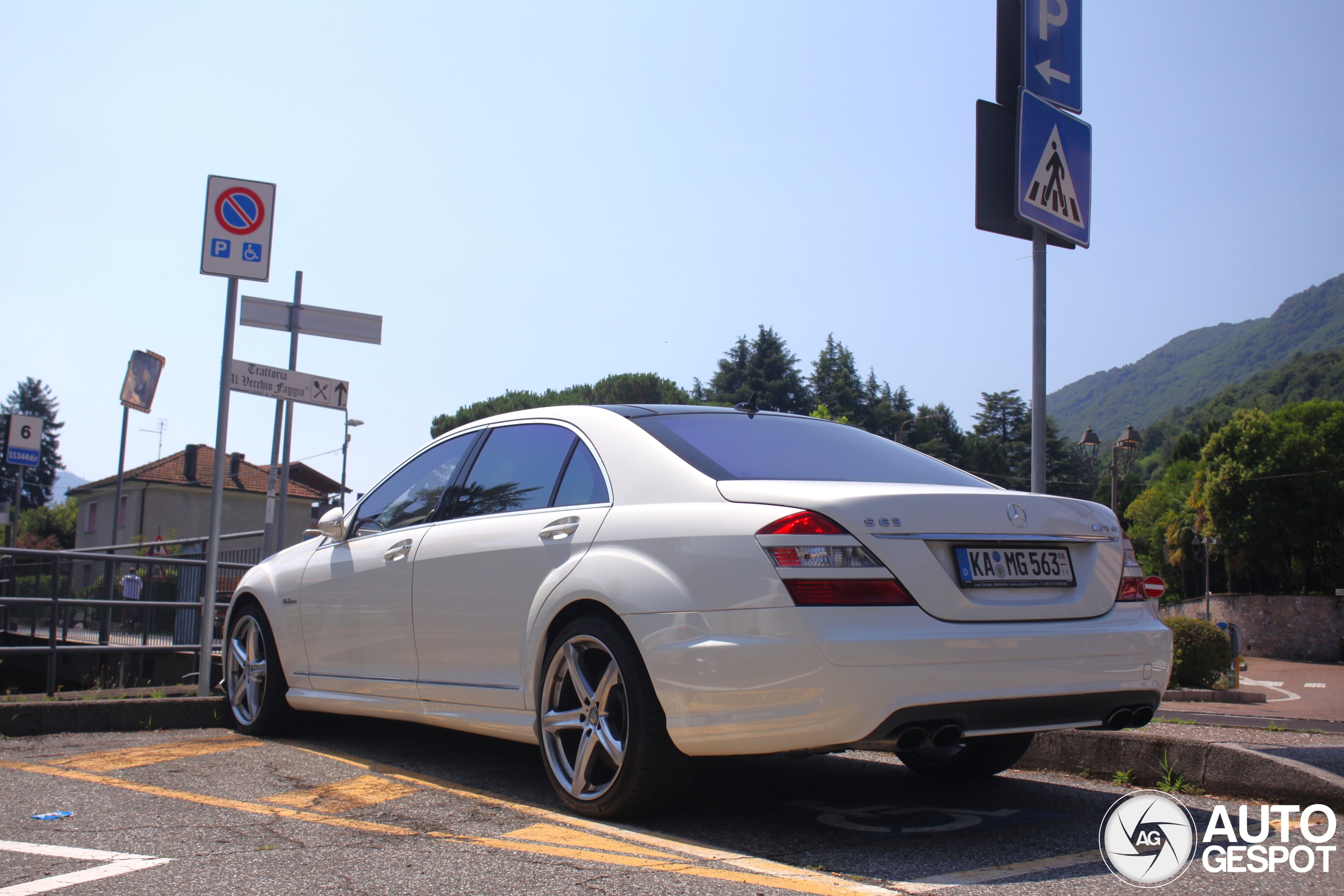 Mercedes-Benz S 63 AMG W221