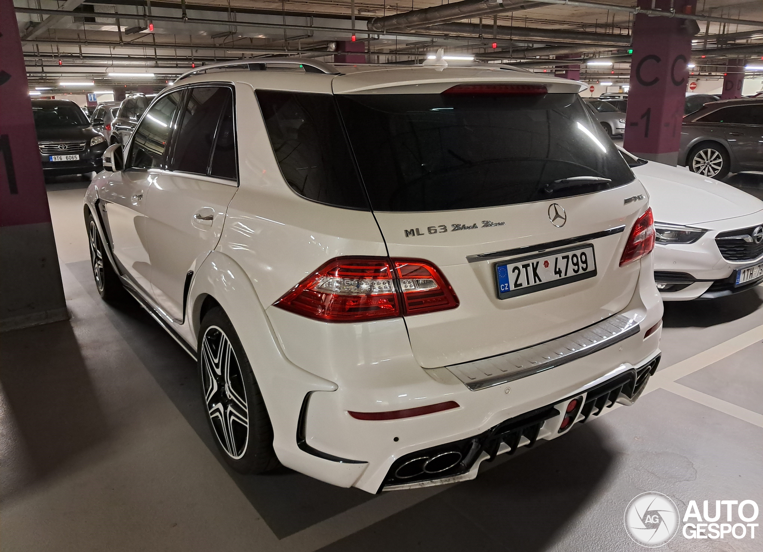 Mercedes-Benz ML 63 AMG W166 Sports Line Wald Black Bison