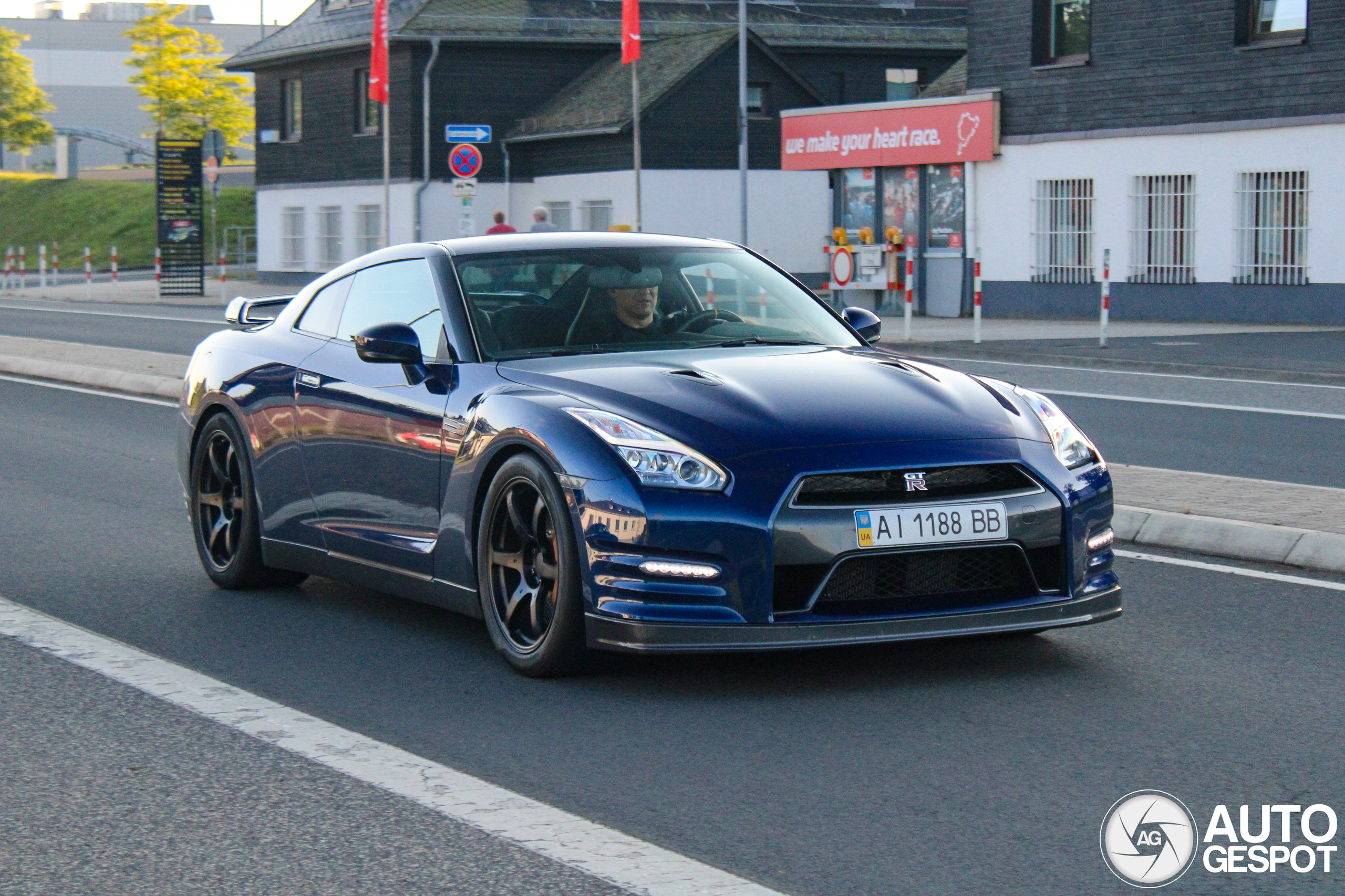 Nissan GT-R 2013