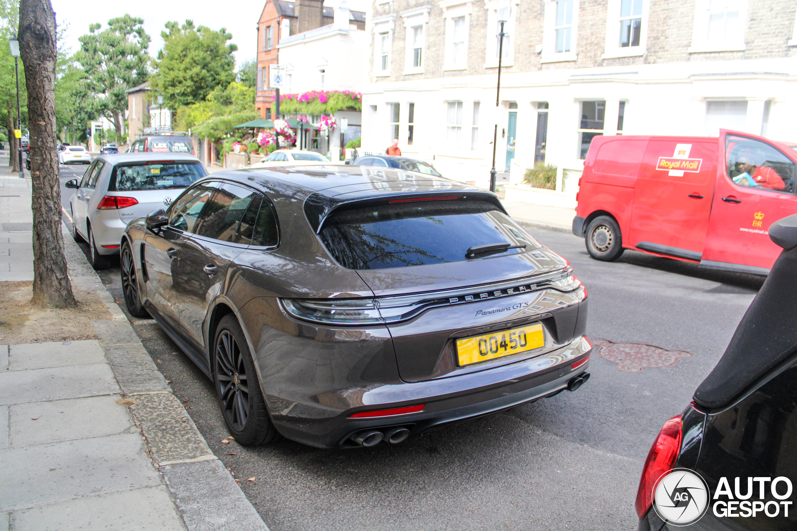 Porsche 971 Panamera GTS Sport Turismo MkII