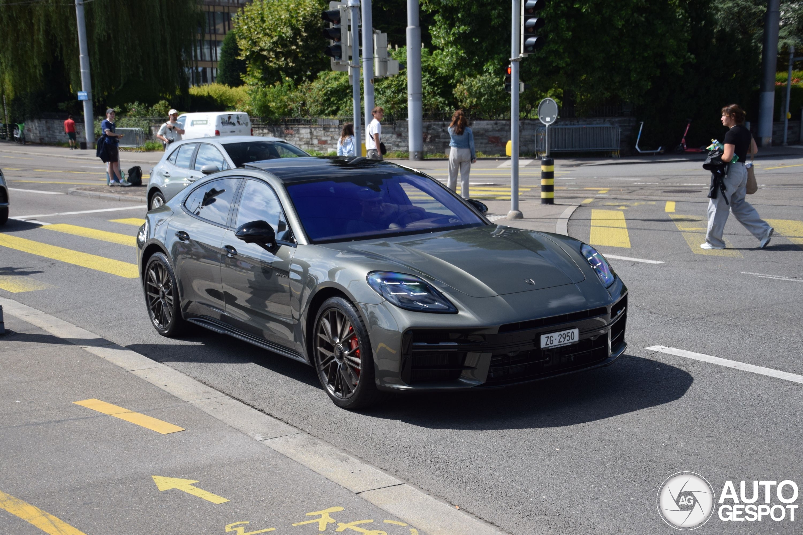 Porsche 972 Panamera Turbo E-Hybrid