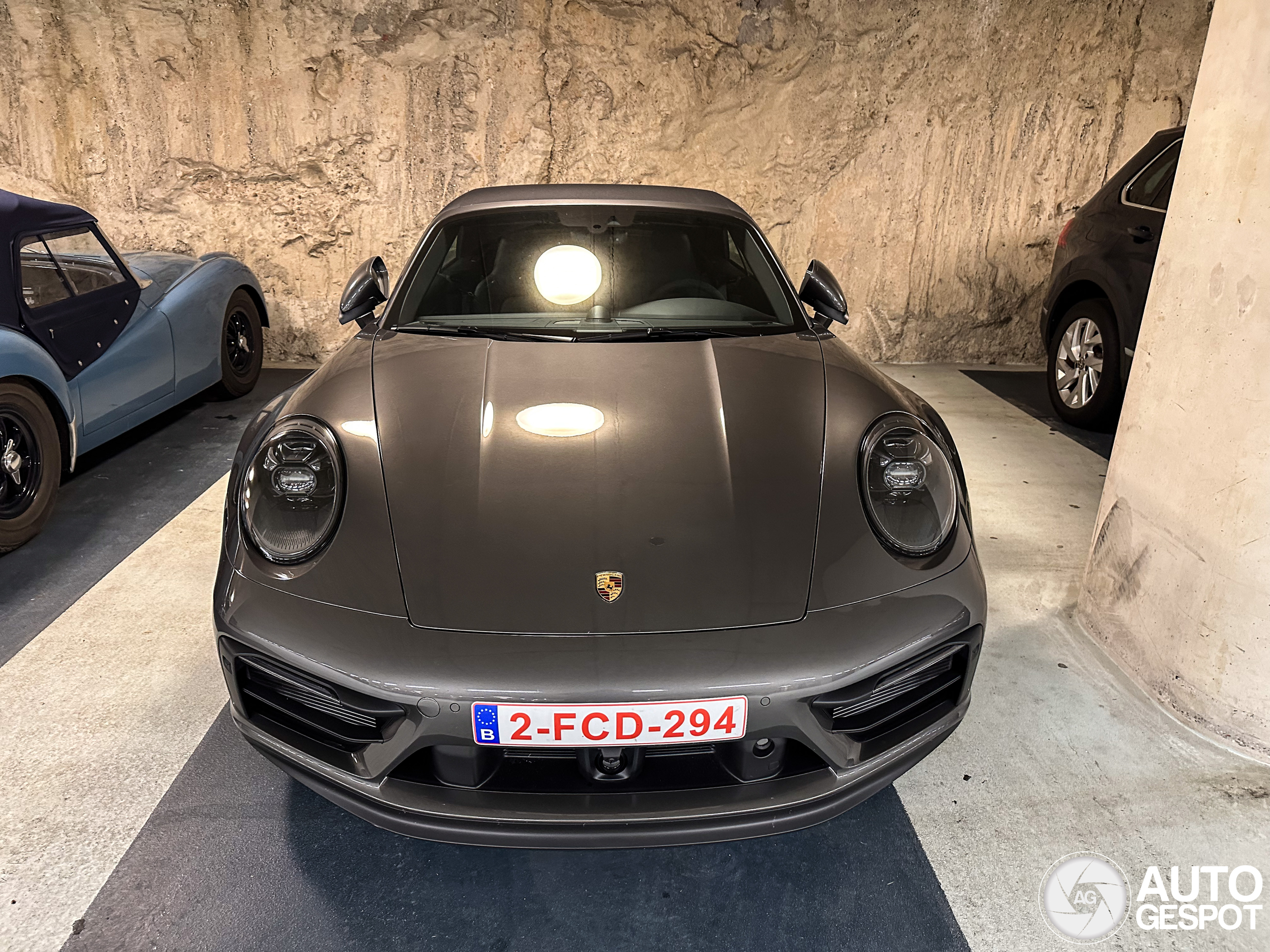 Porsche 992 Carrera 4 GTS Cabriolet