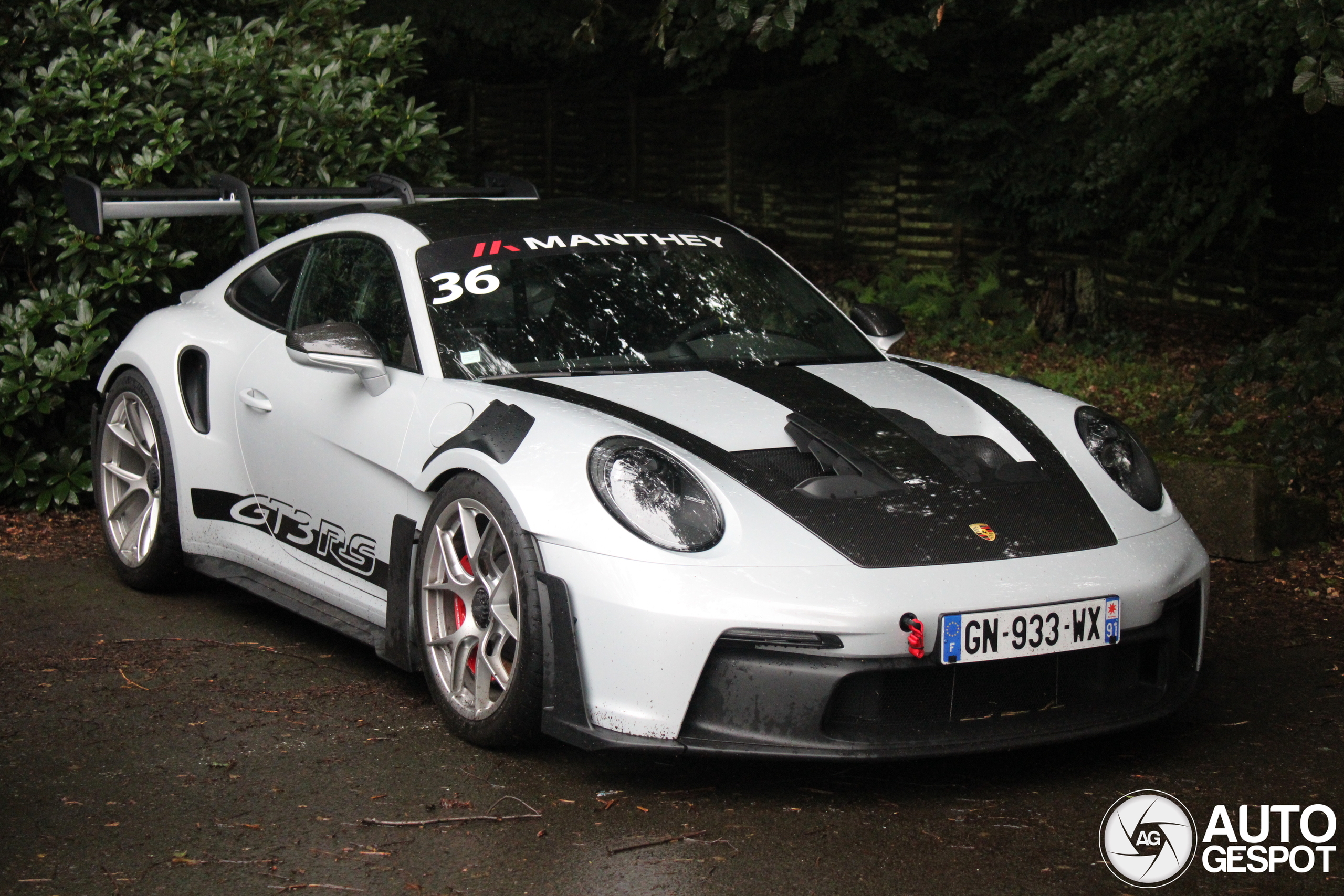 Porsche 992 GT3 RS Weissach Package